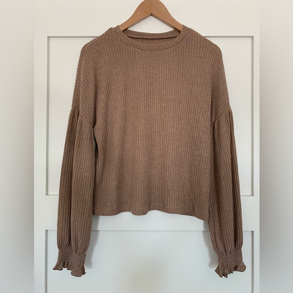 Sweater - Picture 2 of 3